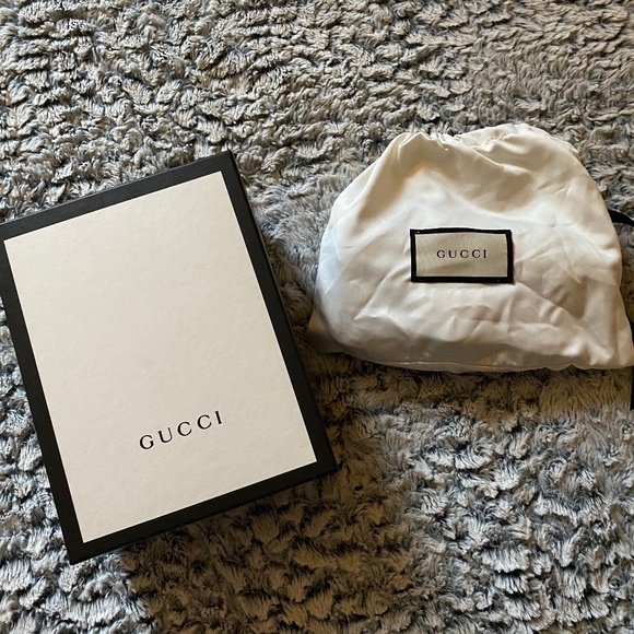 Gucci super mini Marmont Bag - Picture 8 of 8